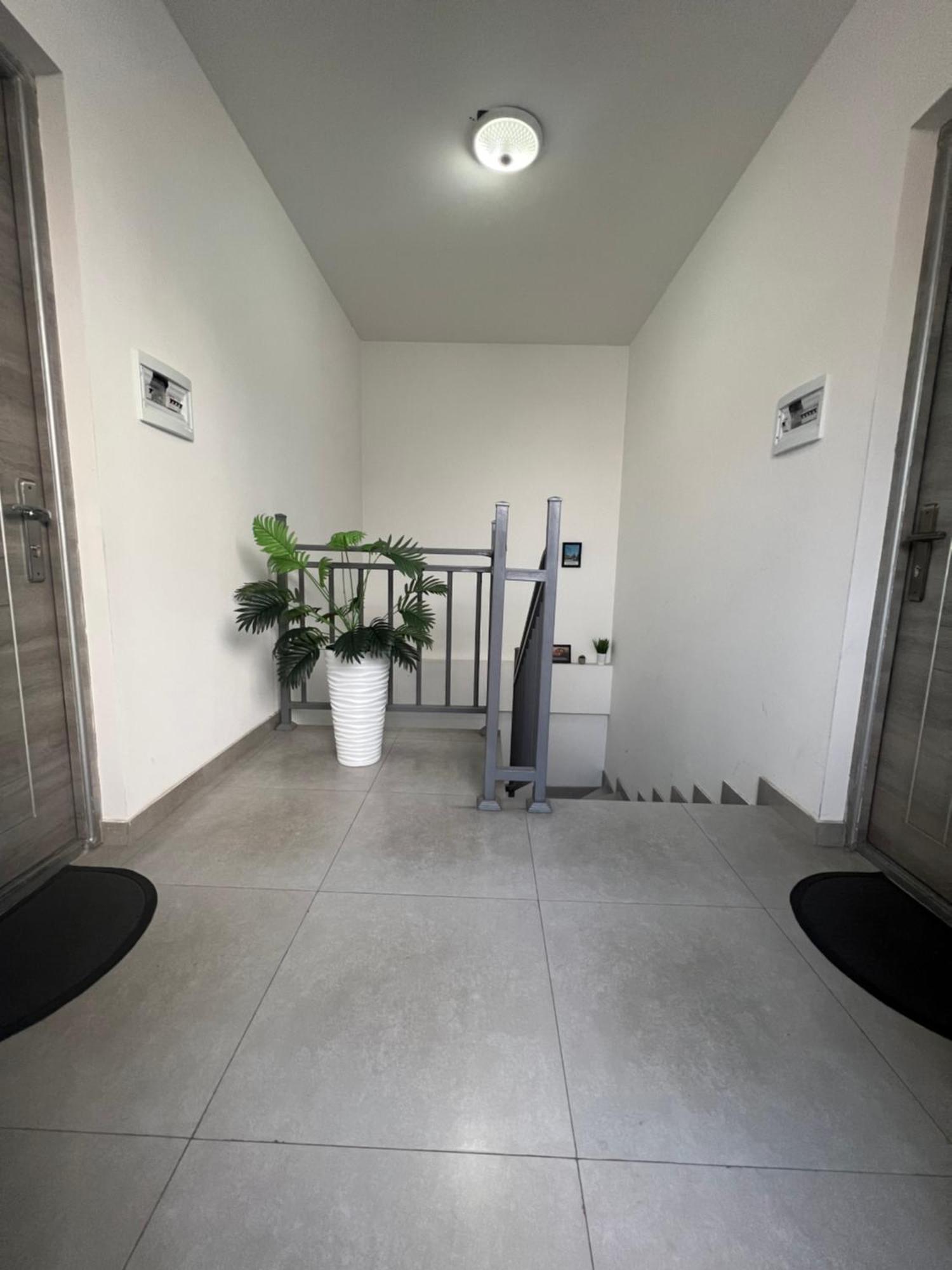 Cosy Apartment With Good Location Self Check In Erivan Dış mekan fotoğraf