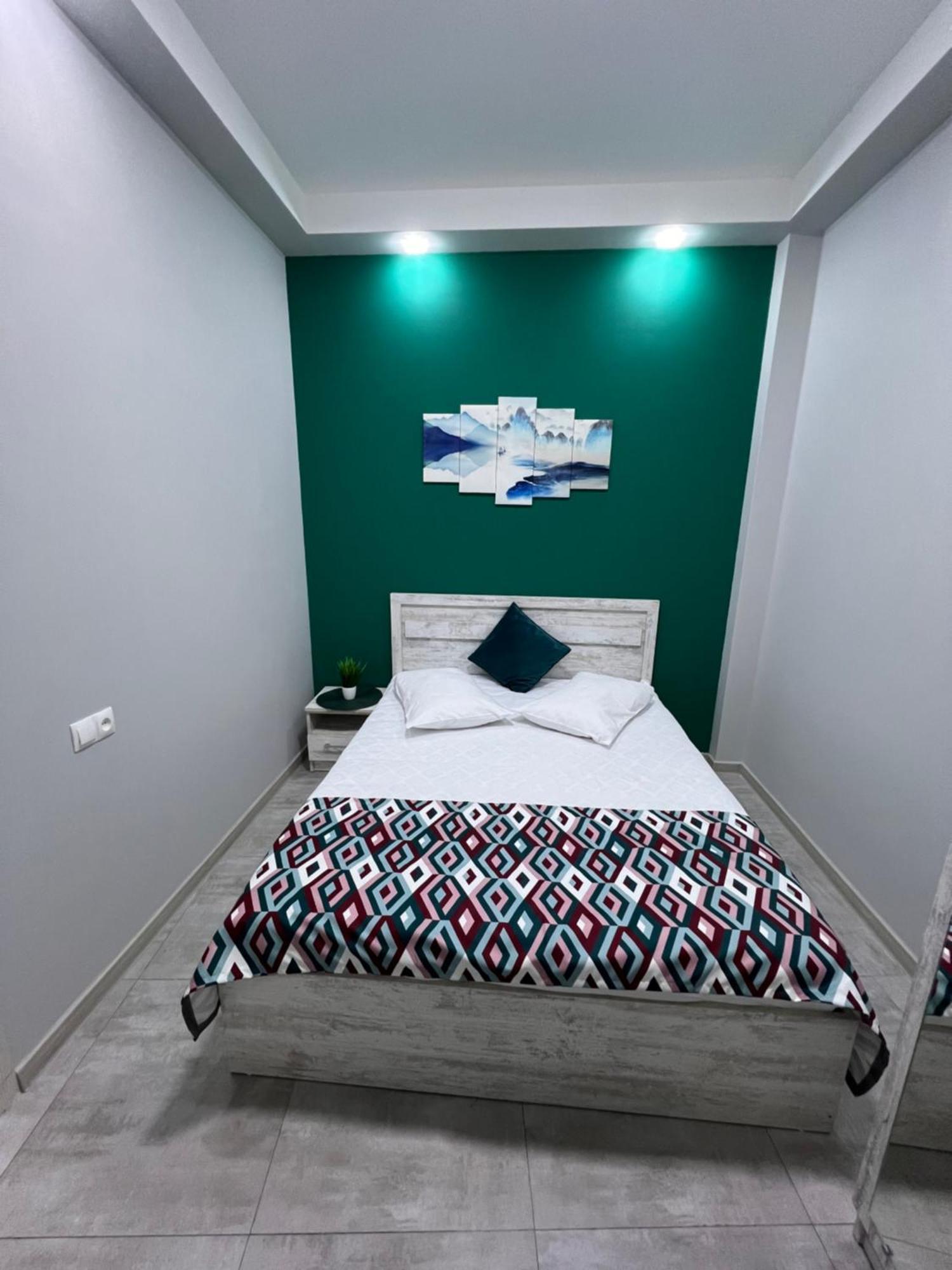 Cosy Apartment With Good Location Self Check In Erivan Dış mekan fotoğraf
